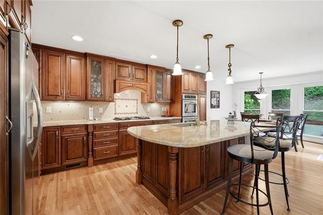 1076 Coronation Drive, Atlanta, GA 30338