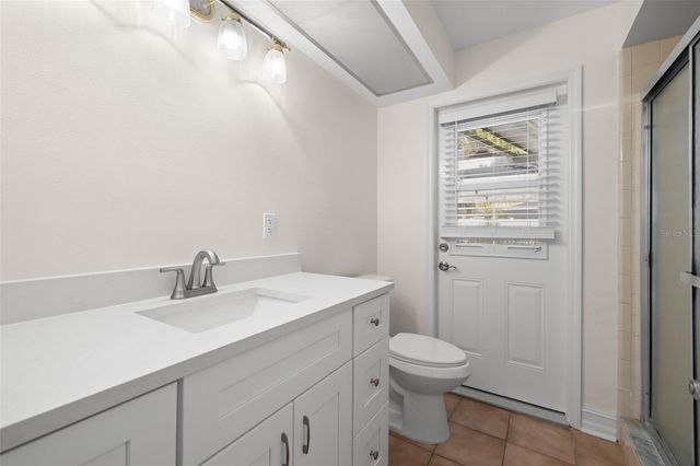 5254 VENETIAN BOULEVARD NE, St Petersburg, FL 33703