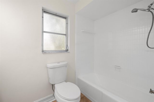 5254 VENETIAN BOULEVARD NE, St Petersburg, FL 33703