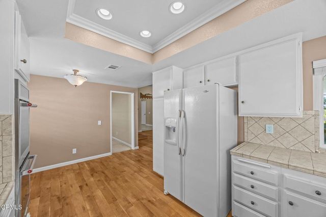 2061 N Albright Avenue, Upland, CA 91784