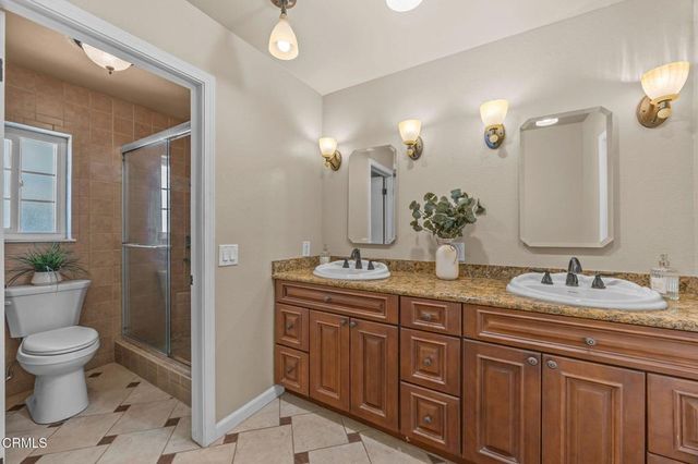 2061 N Albright Avenue, Upland, CA 91784