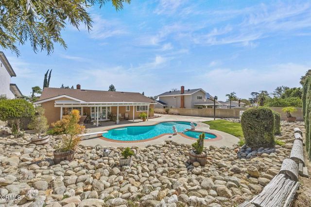 2061 N Albright Avenue, Upland, CA 91784
