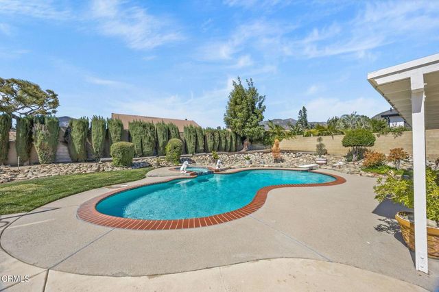 2061 N Albright Avenue, Upland, CA 91784