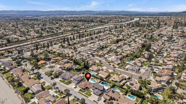 2061 N Albright Avenue, Upland, CA 91784