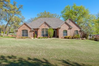 1401 Fox Run Lane, Blanchard, OK 73010