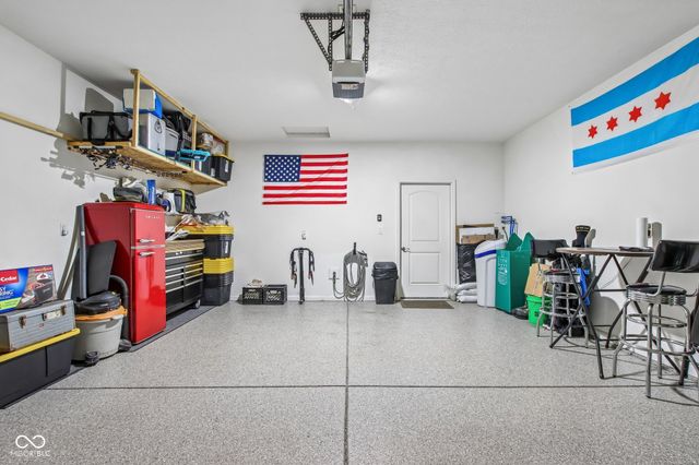 425 Dylan Drive, Avon, IN 46123