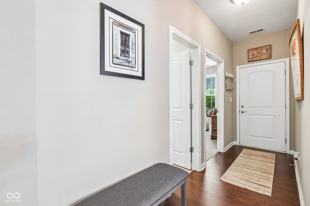 425 Dylan Drive, Avon, IN 46123