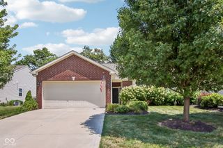 425 Dylan Drive, Avon, IN 46123