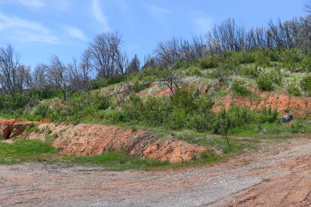 Image 17 of property listing at 4632 Triangle Road, Mariposa, CA 95338