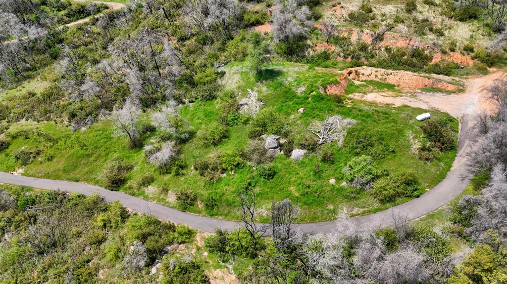 Image 24 of property listing at 4632 Triangle Road, Mariposa, CA 95338