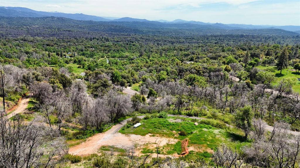Image 4 of property listing at 4632 Triangle Road, Mariposa, CA 95338
