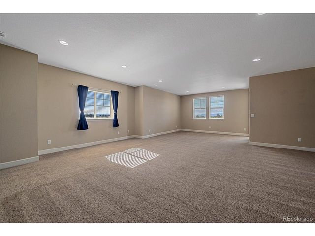 9826 Crimson Oak Ct, Parker, CO 80134