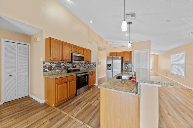 140 ALLISON AVENUE, Davenport, FL 33897