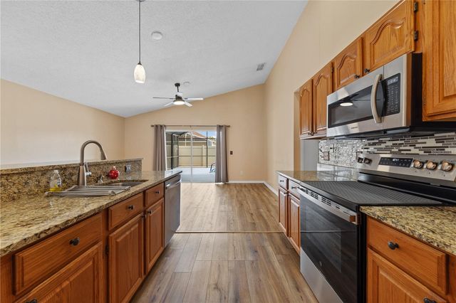 140 ALLISON AVENUE, Davenport, FL 33897