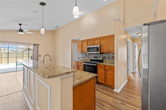 140 ALLISON AVENUE, Davenport, FL 33897