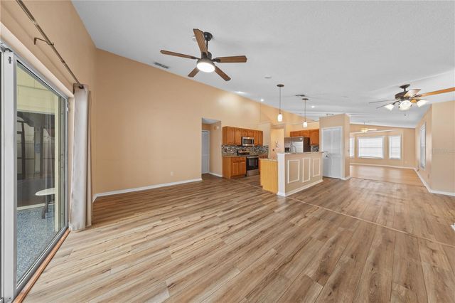 140 ALLISON AVENUE, Davenport, FL 33897