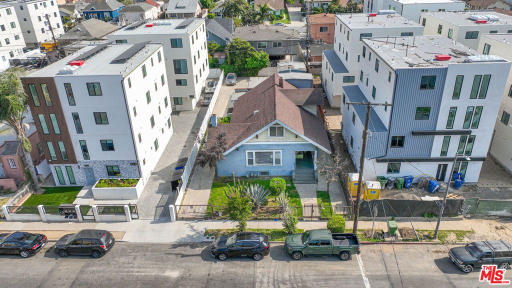 1318 W 35th Place, Los Angeles, CA 90007 — photo 3