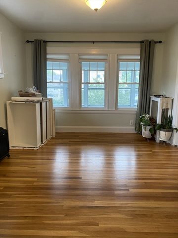 30 Melville Avenue 30, Newton, MA 02460