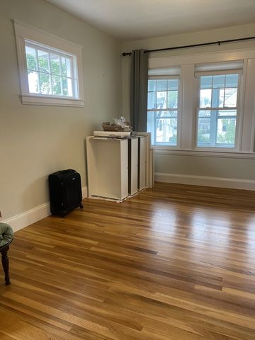 30 Melville Avenue 30, Newton, MA 02460