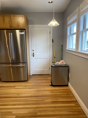 30 Melville Avenue 30, Newton, MA 02460