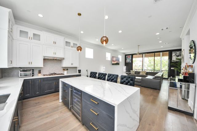 8724 Oak Kolbe Lane, Houston, TX 77080