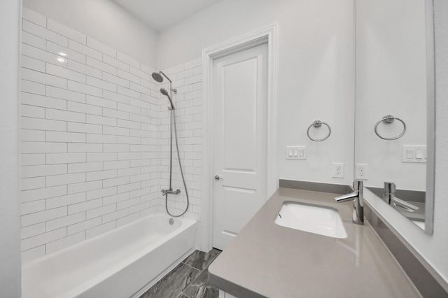 8724 Oak Kolbe Lane, Houston, TX 77080