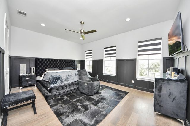 8724 Oak Kolbe Lane, Houston, TX 77080