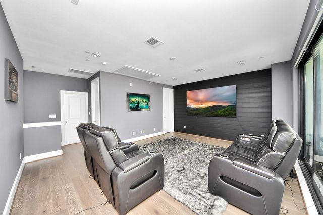 8724 Oak Kolbe Lane, Houston, TX 77080
