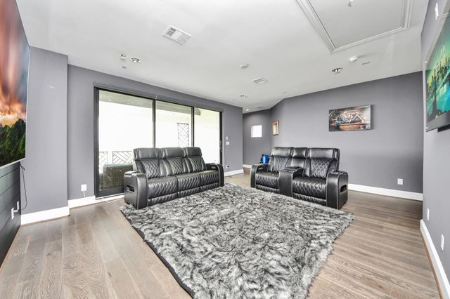 8724 Oak Kolbe Lane, Houston, TX 77080