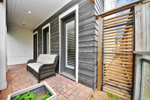 8724 Oak Kolbe Lane, Houston, TX 77080