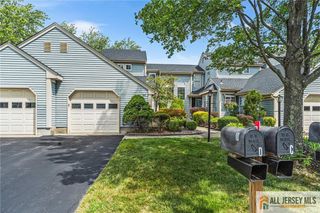 10 Glastonbury Drive C, Monroe, NJ 08831