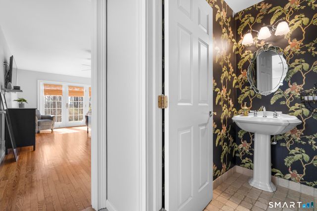 50 Old Farm Road, Weston, CT 06883