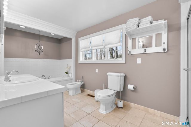 50 Old Farm Road, Weston, CT 06883