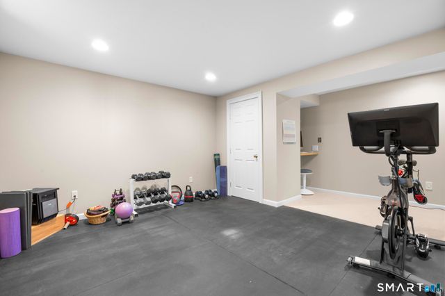 50 Old Farm Road, Weston, CT 06883