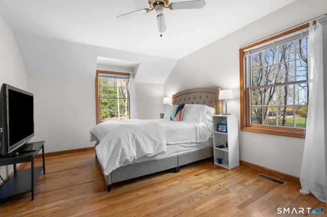 50 Old Farm Road, Weston, CT 06883