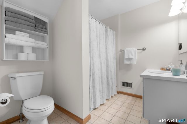 50 Old Farm Road, Weston, CT 06883