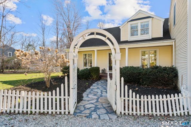 50 Old Farm Road, Weston, CT 06883