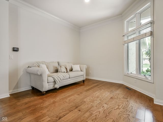 12344 St Armands Circle, Carmel, IN 46033