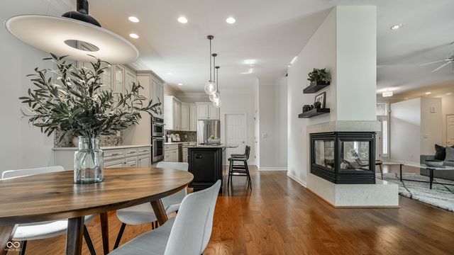 12344 St Armands Circle, Carmel, IN 46033