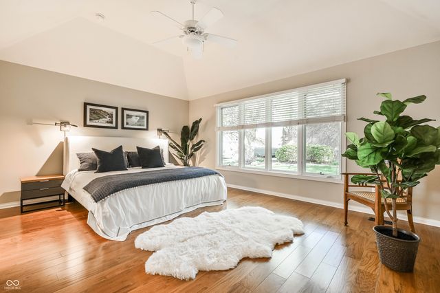 12344 St Armands Circle, Carmel, IN 46033