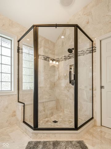 12344 St Armands Circle, Carmel, IN 46033