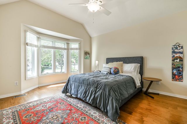 12344 St Armands Circle, Carmel, IN 46033