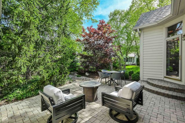 12344 St Armands Circle, Carmel, IN 46033