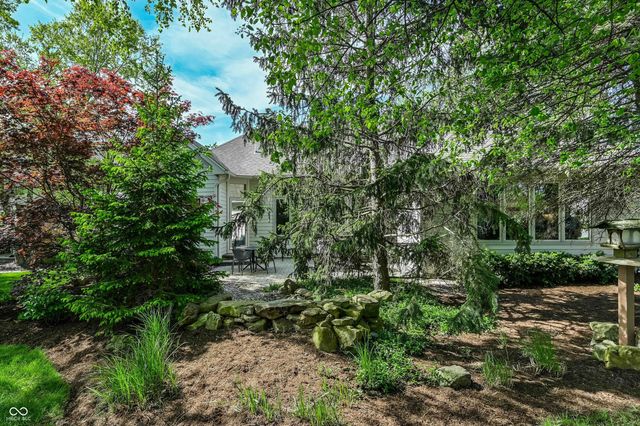 12344 St Armands Circle, Carmel, IN 46033