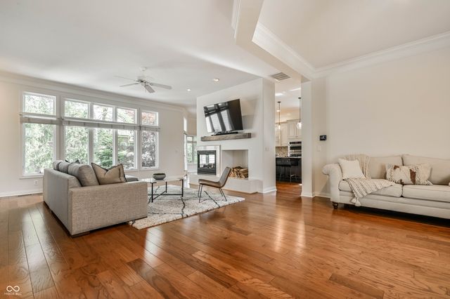 12344 St Armands Circle, Carmel, IN 46033