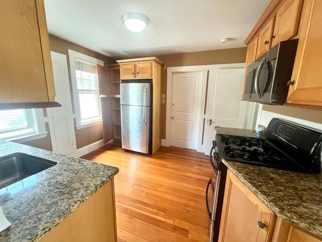 7 Summer Street 2, Boston, MA 02132