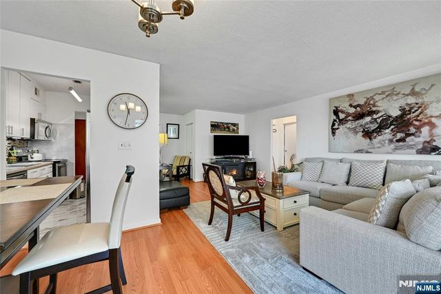 125 Prospect Avenue 11G, Hackensack, NJ 07601