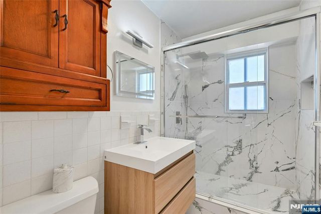 125 Prospect Avenue 11G, Hackensack, NJ 07601