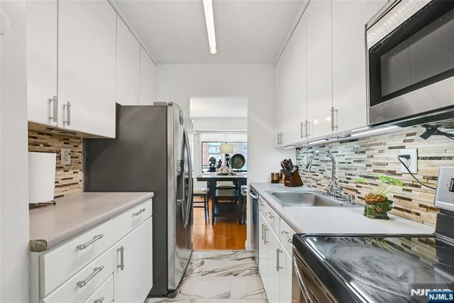 125 Prospect Avenue 11G, Hackensack, NJ 07601