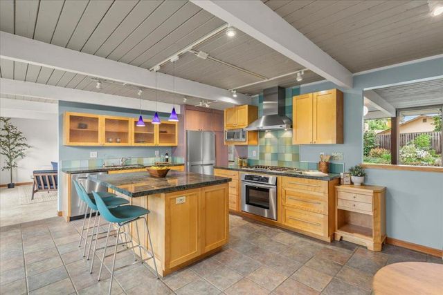 844 Duncardine Way, Sunnyvale, CA 94087